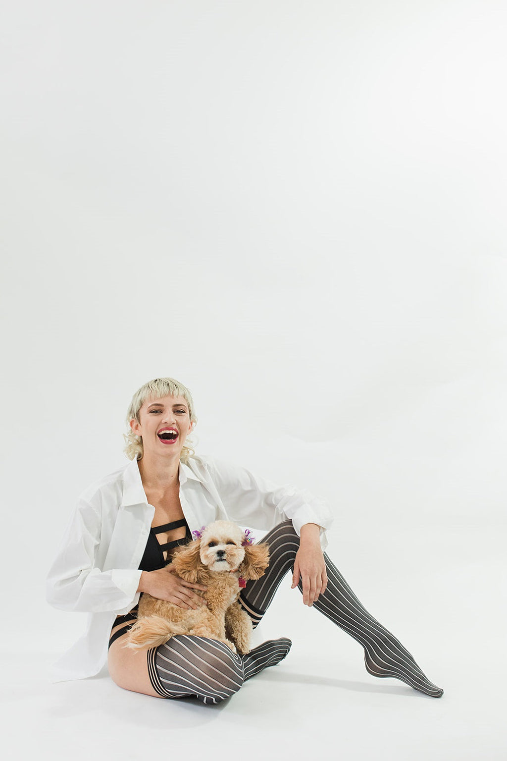 Medias Altas Annabelle Rayas Diplomáticas: Elegancia Versátil, Comodidad Superior, Estilo Atemporal